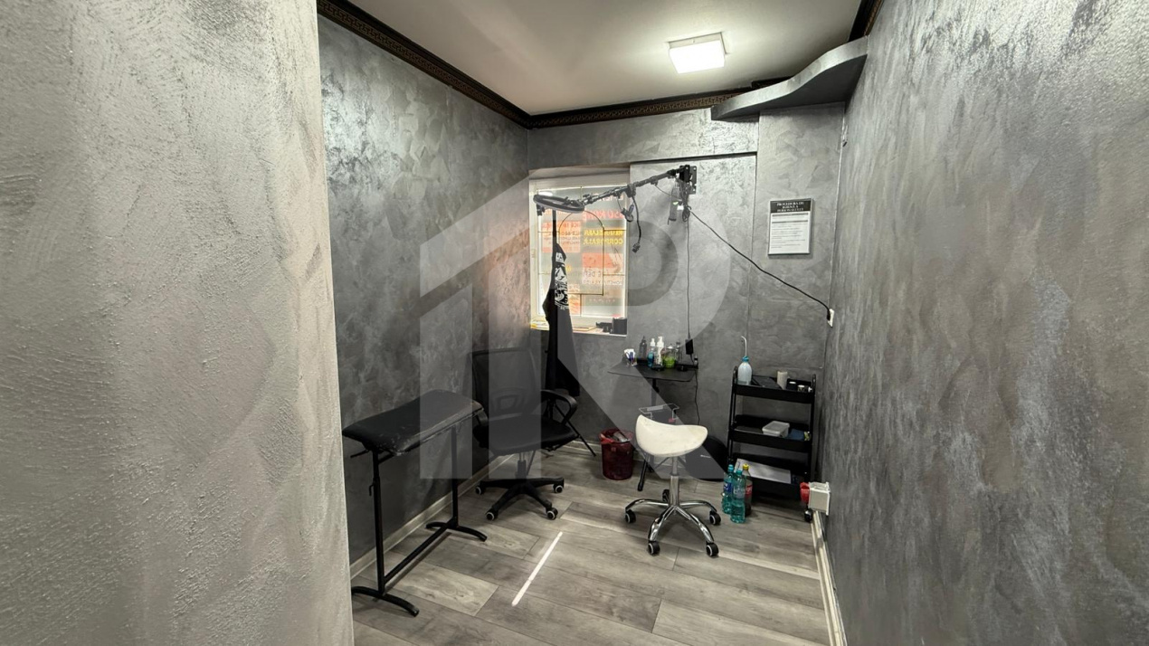 Spațiu comercial , Șoseaua Sălaj, locație cu vad, fost salon Tattoo !