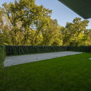 Apartament 4 camere, 349 mp total utili, grădină 231 mp – la liziera pădurii